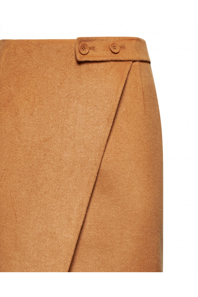 FALDA CRUZADA CON BOTONES LATERALES