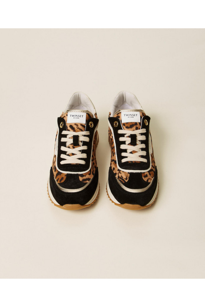 NOVEDADES Zapatillas de piel con detalles en contraste
