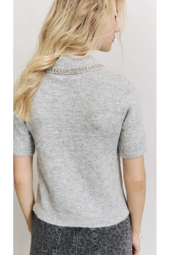 Short sleeve sweater