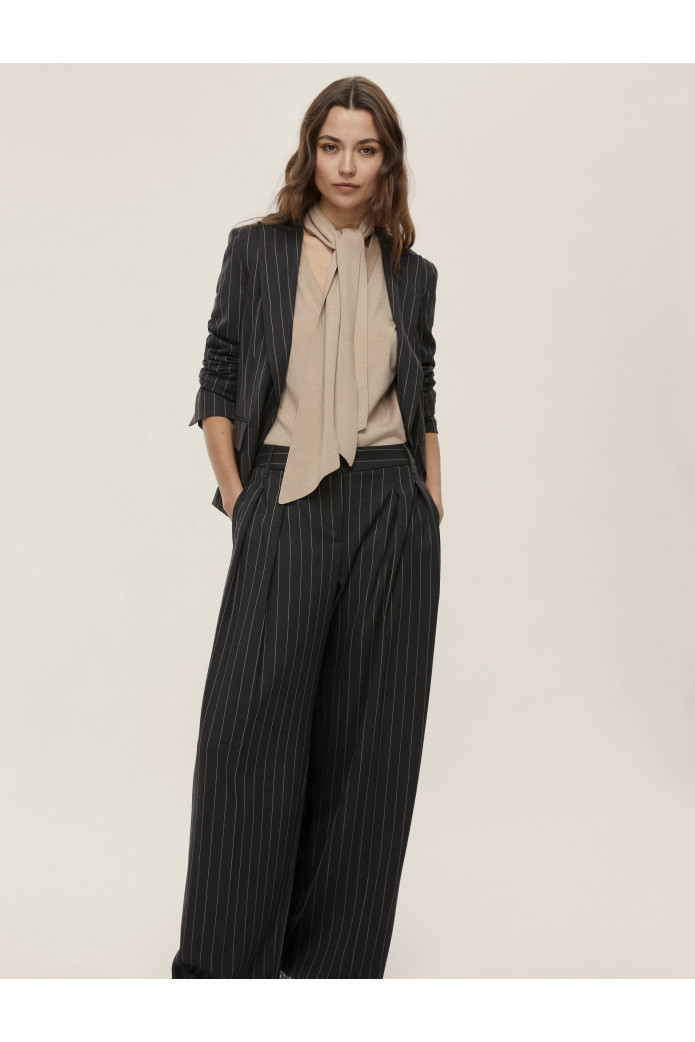 JERSEY OVERSIZE CON BUFANDA - BEIGE