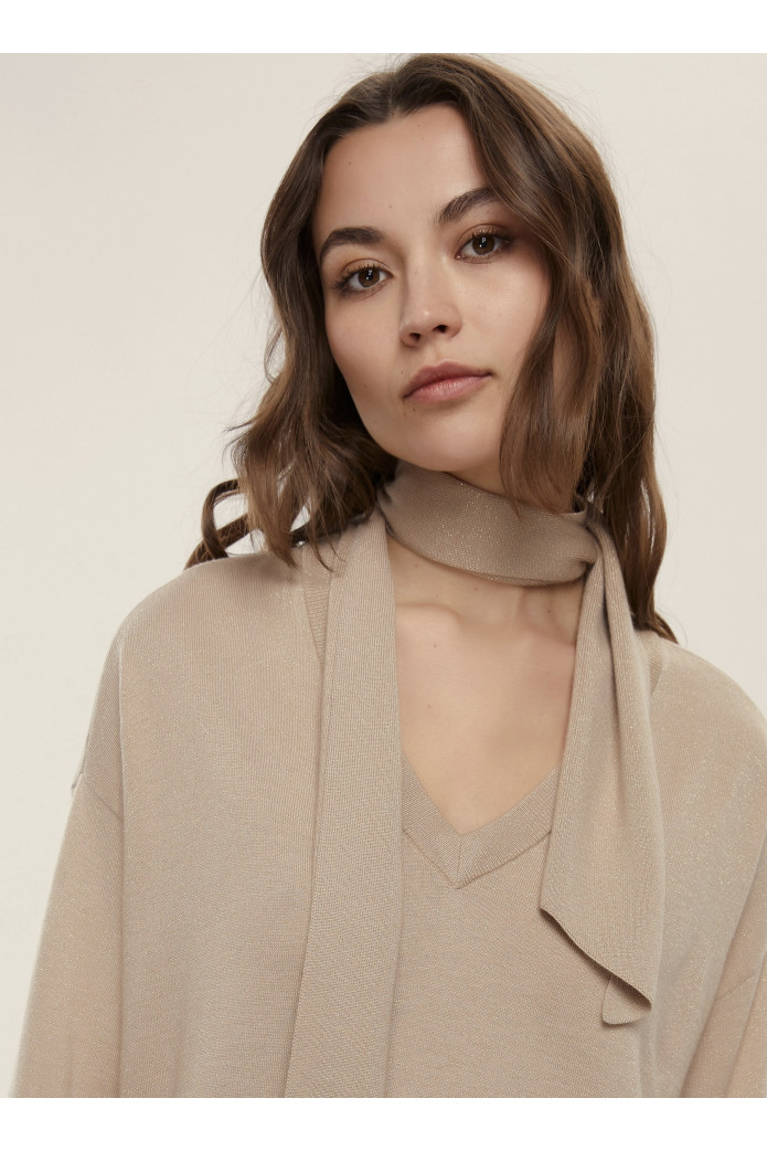 JERSEY OVERSIZE CON BUFANDA - BEIGE