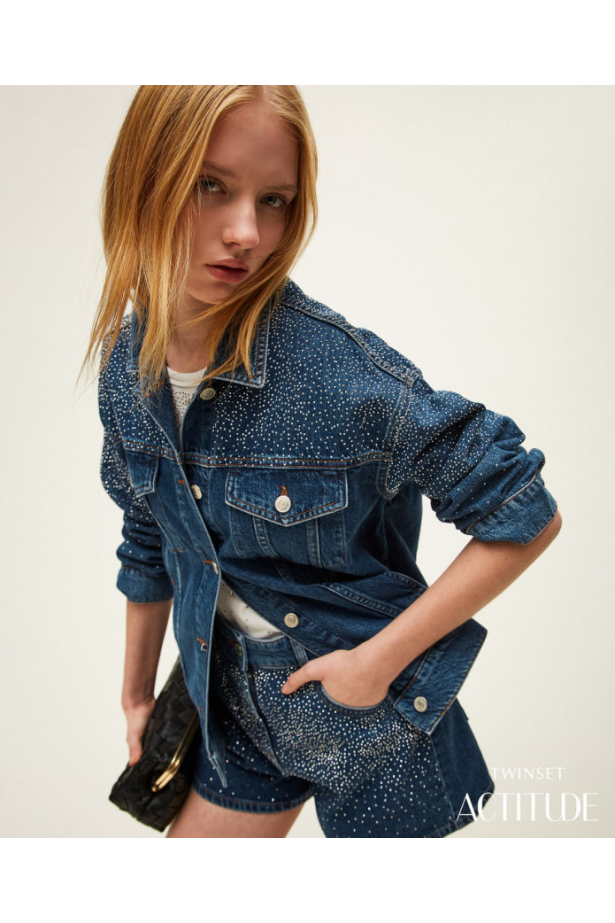 Cazadora vaquera con strass