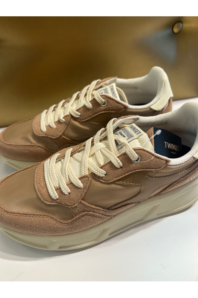 Sneakers running Fessura