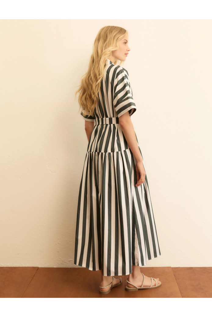 VESTIDO CAMISERO CON VOLANTES - VERDE OSCURO