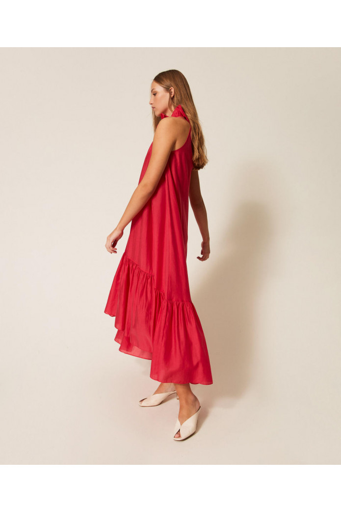Vestido largo de gasa con volantes